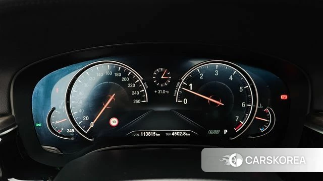 BMW 5 Series (G30) id 4672577 из Кореи 30
