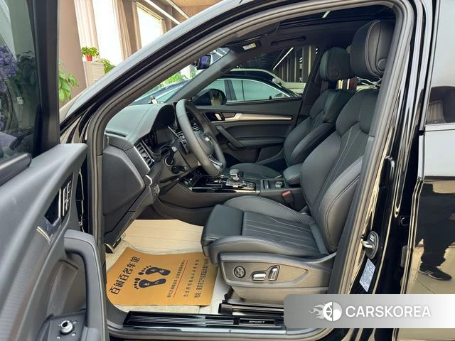 Audi Q5L id 3913711 из Китая 16