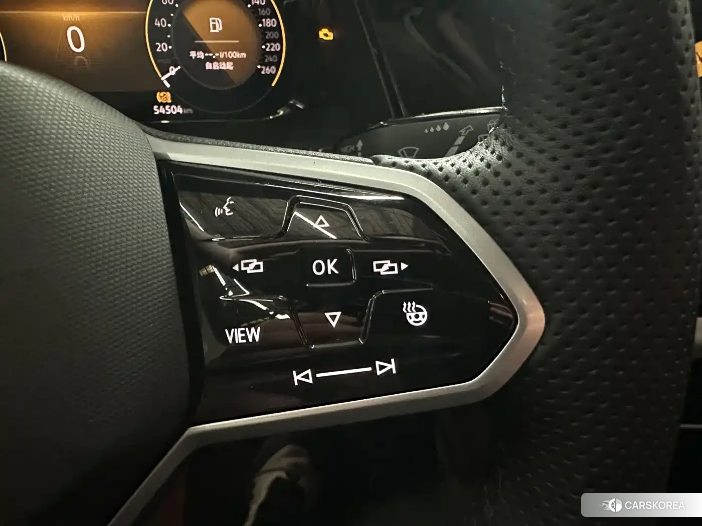Volkswagen Touareg id 4583773 из Китая 21