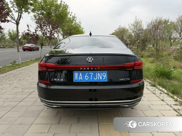 Volkswagen Passat id 4335998 из Китая 22