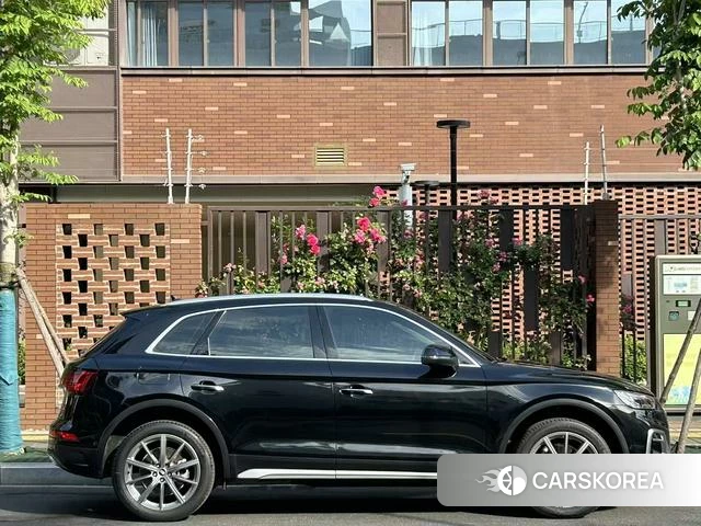 Audi Q5L id 4298041 из Китая 9