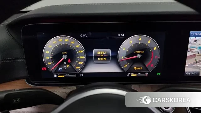 Mercedes-Benz E-Class W213 id 3598707 из Кореи 18