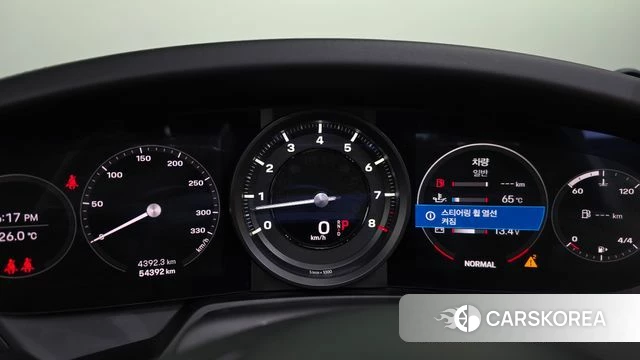 Porsche 911(992) id 4906149 из Кореи 18
