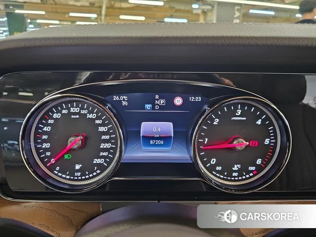 Mercedes-Benz E-Class W213 id 4410890 из Кореи 18