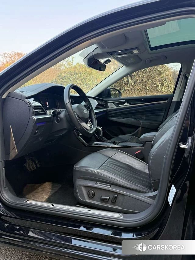 Volkswagen Passat id 3913967 из Китая 12