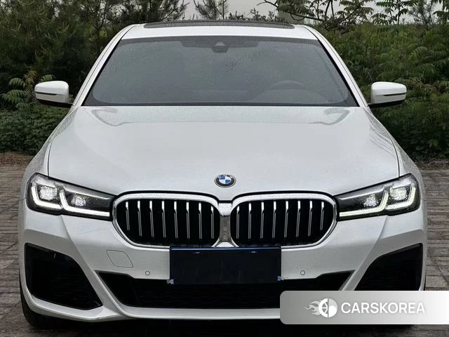 BMW 5 series id 4306847 из Китая 8