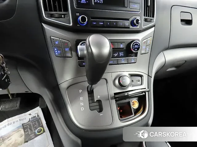 Hyundai The New Grand Starex id 3009134 из Кореи 18