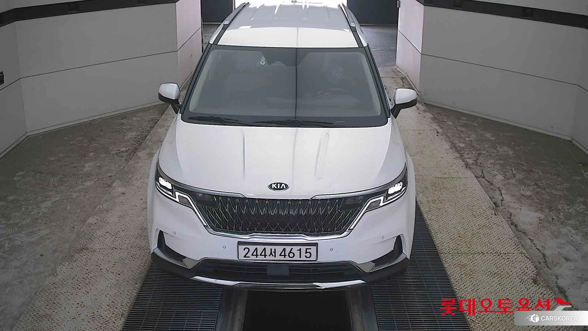 Kia Carnival id 4664337 из Кореи 36