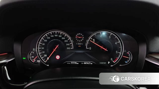 BMW 5 Series (G30) id 4865536 из Кореи 36