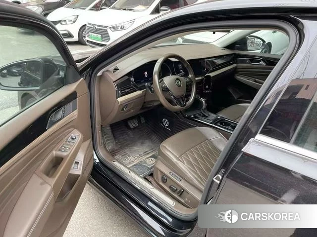 Volkswagen Passat id 3857935 из Китая 8