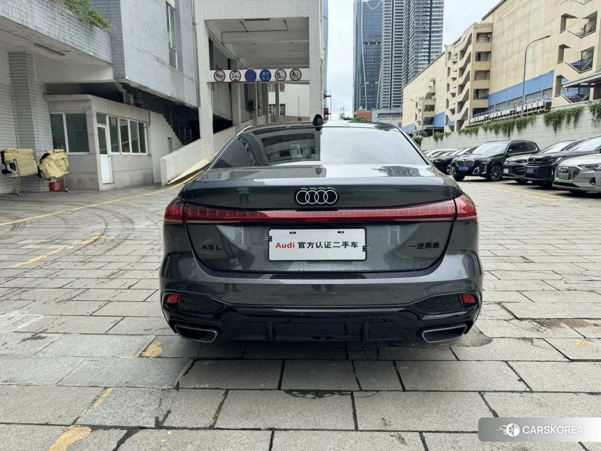 Audi A5L id 4467532 из Китая 8