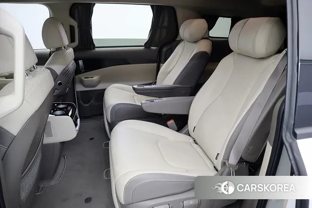 Kia The New Carnival 4th Generation id 3739642 из Кореи 18