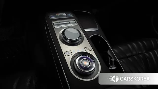 Genesis GV70 id 3448577 из Кореи 18