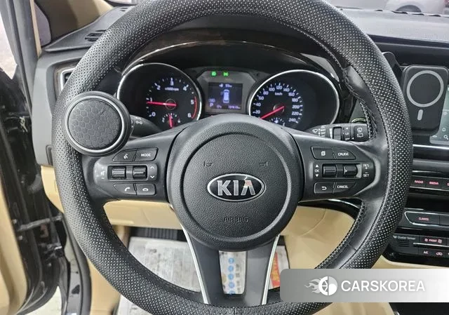 Kia The New Carnival id 3356903 из Кореи 18