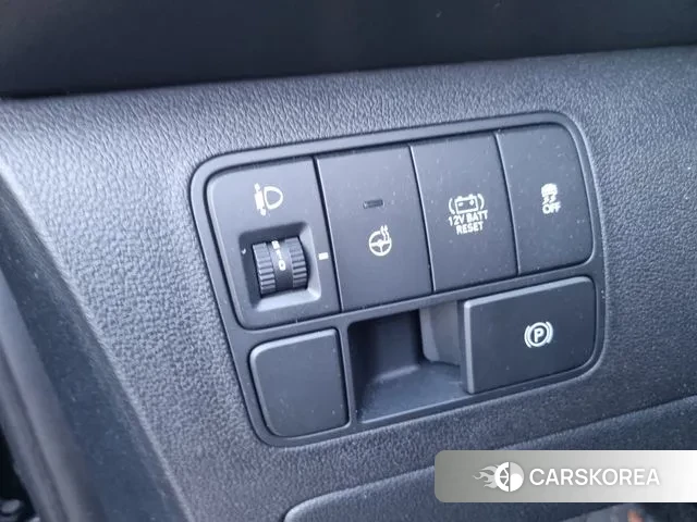 Hyundai Staria id 3419899 из Кореи 10