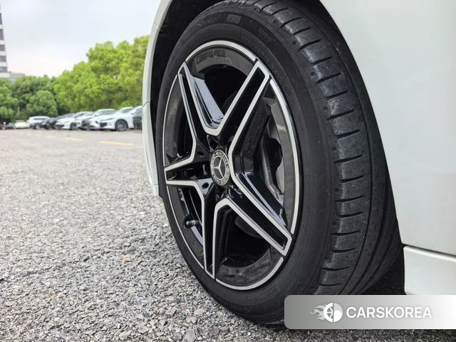 Mercedes-Benz Class C id 4275545 из Китая 17
