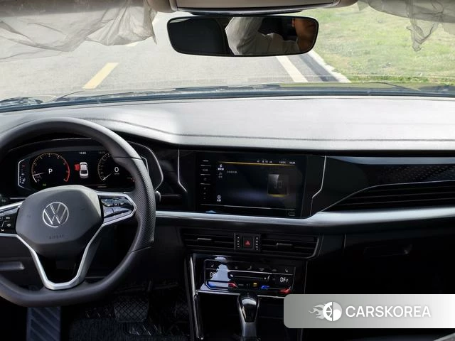 Volkswagen Passat id 4259848 из Китая 12