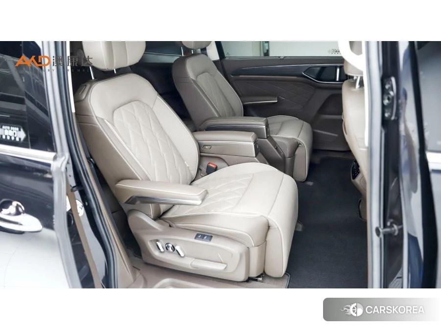 Volkswagen Viloran id 4454376 из Китая 9