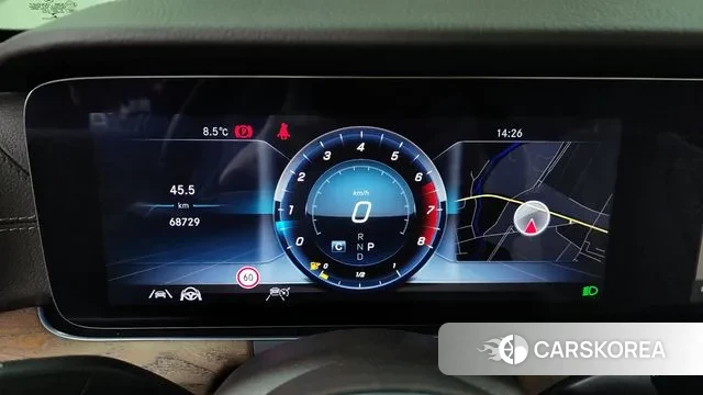 Mercedes-Benz E-Class W213 id 3489309 из Кореи 18