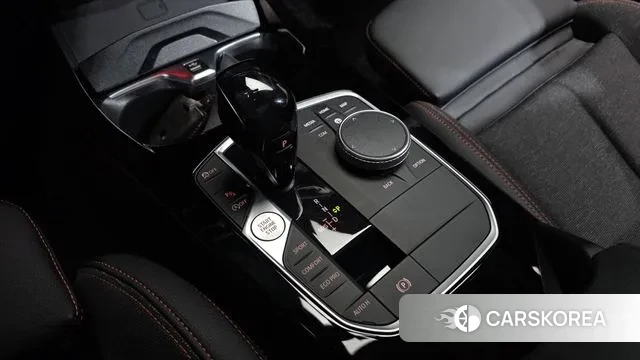 BMW 1 Series (F40) id 3666022 из Кореи 18