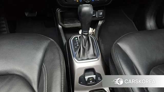 Jeep Renegade id 3622083 из Кореи 18