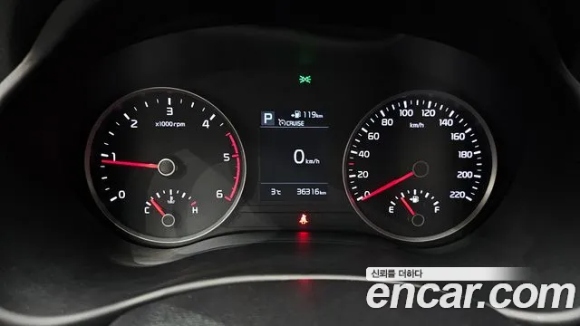 Kia Stonic id 2353666 из Кореи 18