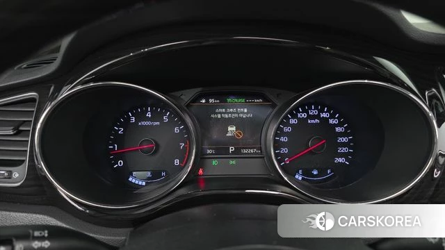Kia The New Carnival id 4625789 из Кореи 29