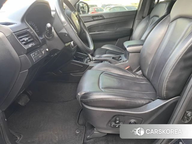 Ssangyong Rexton Sports id 3889372 из Кореи 18