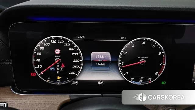 Mercedes-Benz E-Class W213 id 3243932 из Кореи 18