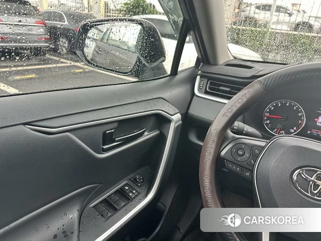 Toyota RAV4 Rongfang id 4365921 из Китая 17