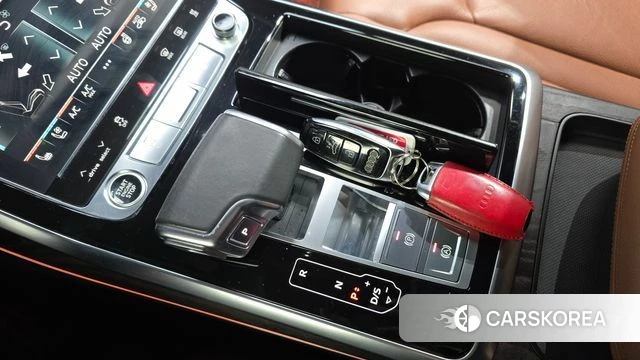 Audi Q7 (4M) id 3860537 из Кореи 18