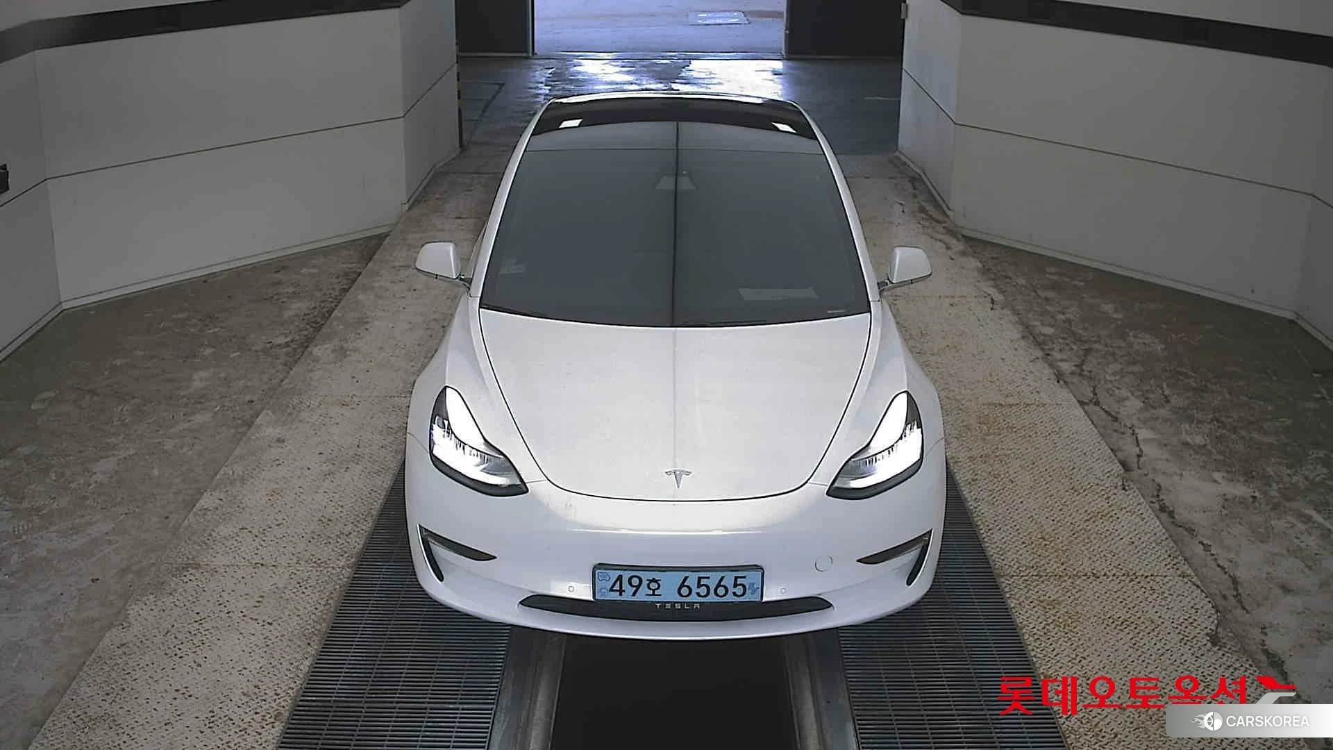 Tesla Model 3 Standard Range Plus RWD id 4679263 из Кореи 35