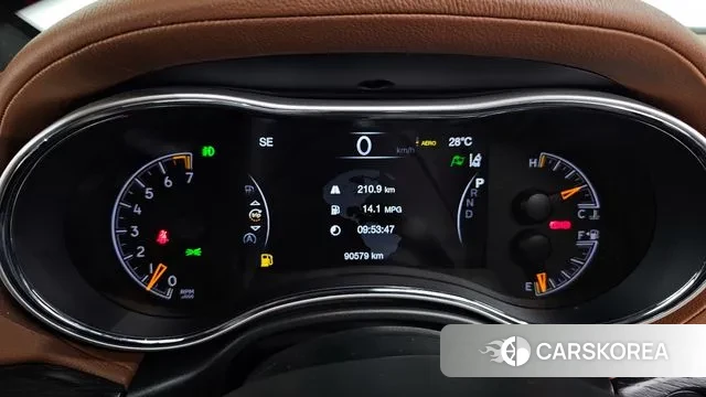 Jeep Grand Cherokee id 3202787 из Кореи 18