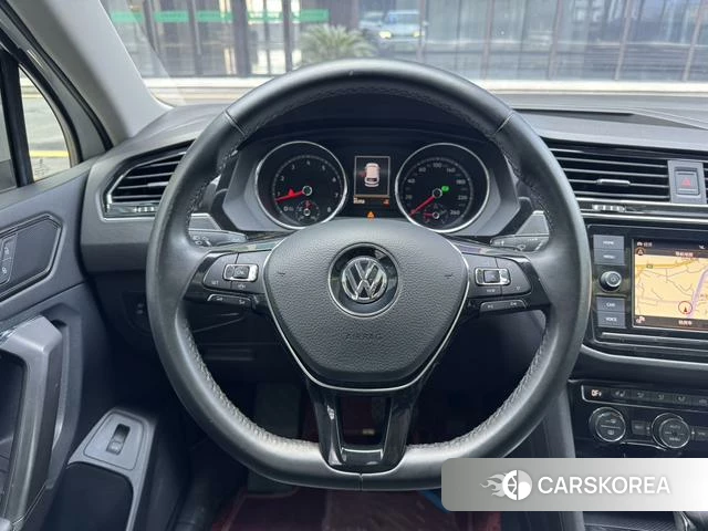 Volkswagen Tiguan L id 4254763 из Китая 14