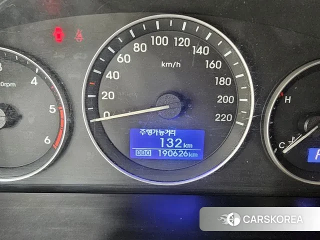 Hyundai The New Grand Starex id 3351103 из Кореи 14