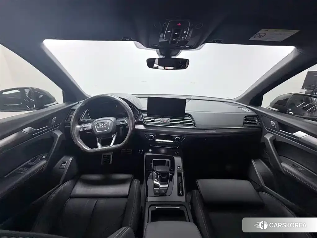 Audi Q5L id 4600430 из Китая 8