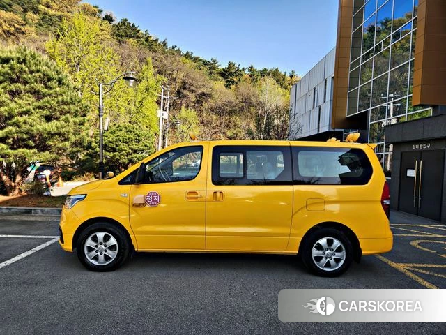 Hyundai The New Grand Starex id 3919829 из Кореи 18