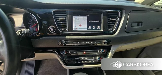 Kia The New Carnival id 3955119 из Кореи 18