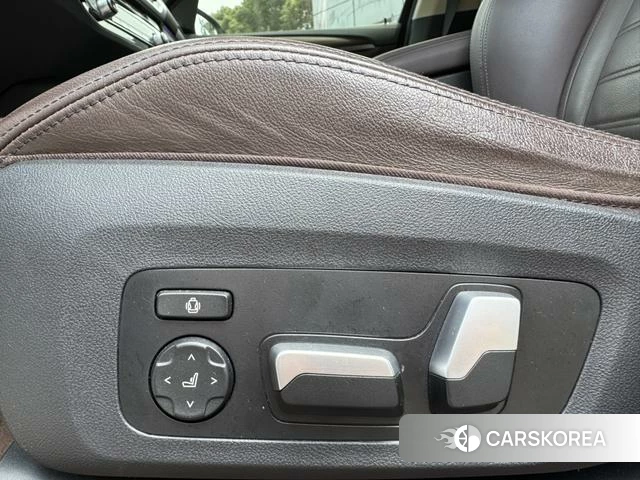 BMW X3 id 4336317 из Китая 18