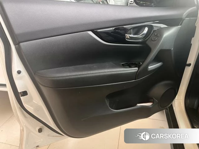 Nissan Qijun id 4262035 из Китая 13