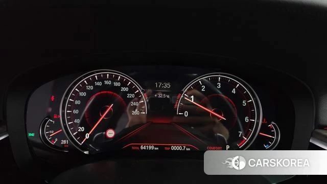 BMW 5 Series (G30) id 4694219 из Кореи 33
