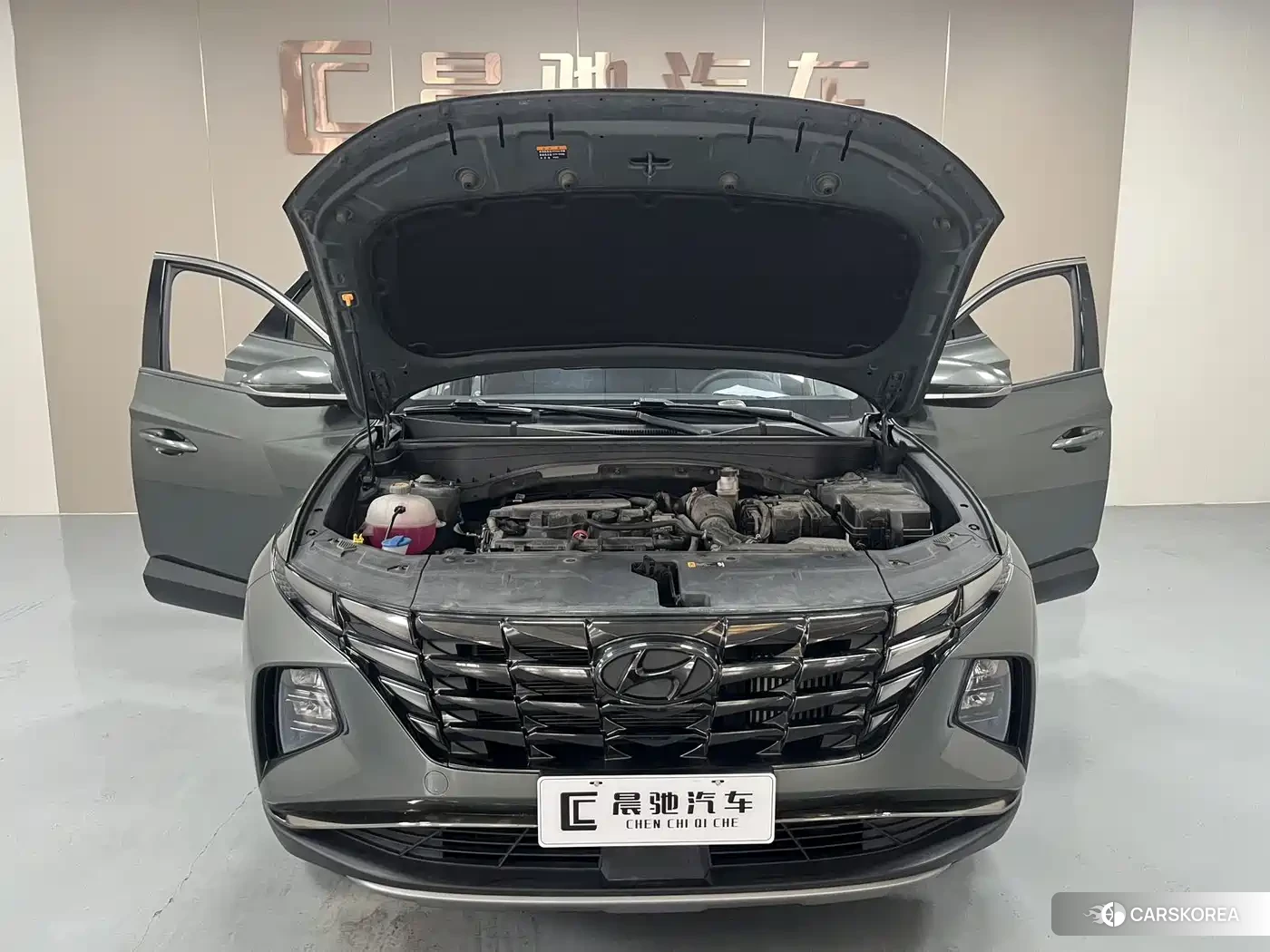 Hyundai Tucson id 4547639 из Китая 17
