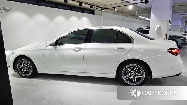 Mercedes-Benz E-Class W213 id 4281394 из Кореи 18