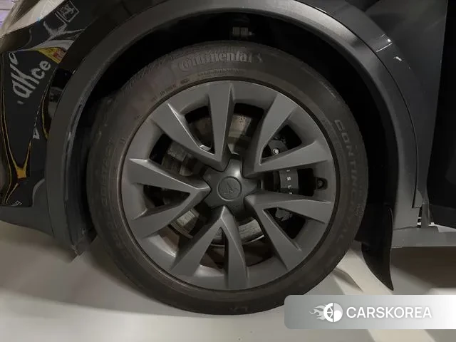 Tesla Model X id 3235765 из Кореи 13