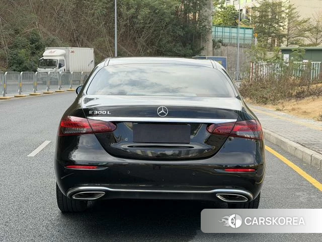 Mercedes-Benz E-class id 4276836 из Китая 17