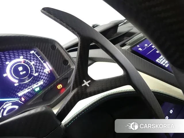 Lamborghini Revuelto id 3733976 из Кореи 18