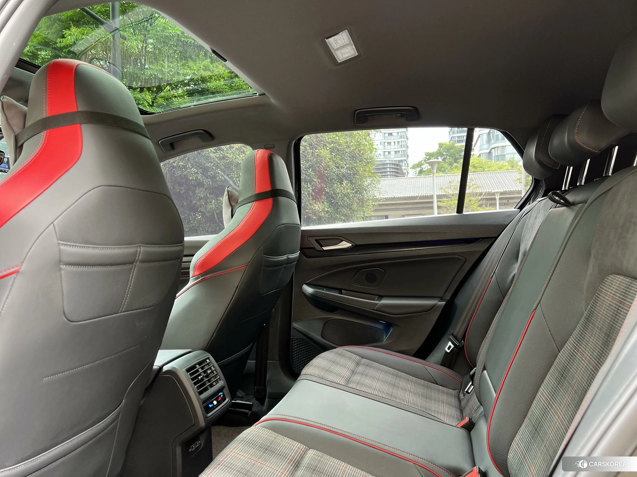 Volkswagen Golf id 4426467 из Китая 17