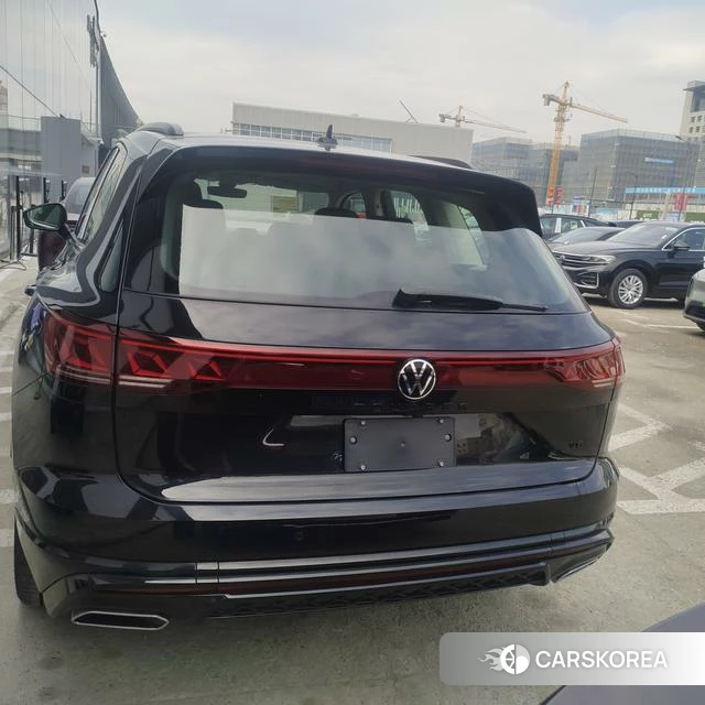 Volkswagen Touareg id 4261157 из Китая 10
