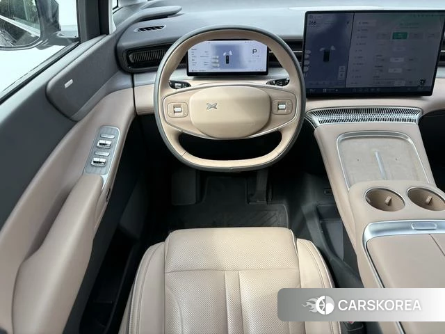 Xiaopeng Motors Xiaopeng X9 id 4198885 из Китая 26