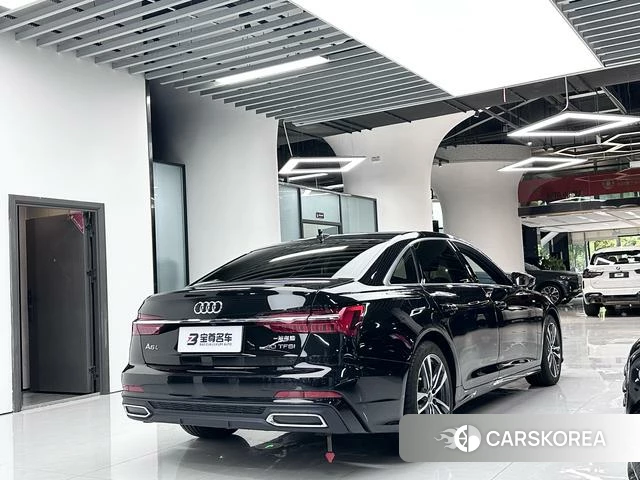 Audi A6L id 4300218 из Китая 15